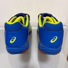 アシックス 20.0サッカージュニアトレーニングシューズの画像