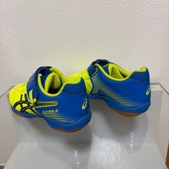 アシックス 20.0サッカージュニアトレーニングシューズの画像
