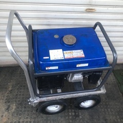 実働　台車付きで動かしやすい　ヤマハ　発電機　EF2300  100V  60Hz  2.3kVAの画像