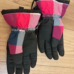 159：雪遊び用グローブ　スノボー　子供用　KIXISM　ピンク系　柄付き　中古　キレイの画像