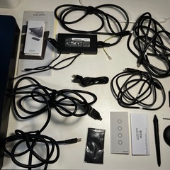 Wacom  Cintiq Pro DTK-2420/K0エルゴスタンド付の画像