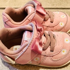 ベビーシューズ　ピンク　13cmの画像