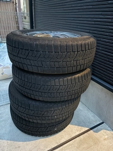 【値下げしました】スタッドレスタイヤ（ホイール付き) 4本セット