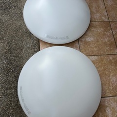 シーリングライト ２つの画像