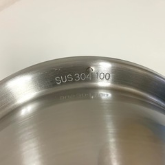 【新品】 ステンレス製 ガラリ 網付き Φ100 換気口 通気口の画像