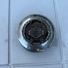 ハーレー　分割式タンク　希少ガソリンキャップ　の画像