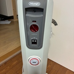 取引中、デロンギ　オイルヒーターの画像