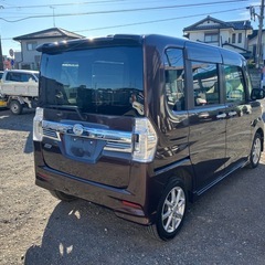 ダイハツタントカスタムの画像