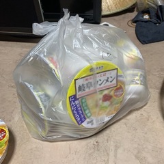 カップ麺
の画像