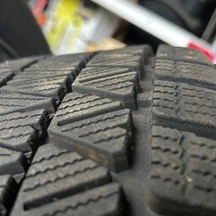 235/60/R18
アルミ&スタッドレスバリ溝の画像