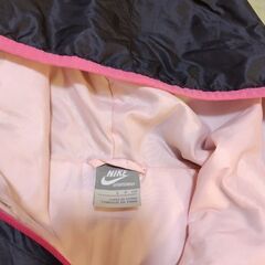 ナイキ アウター S 中綿入りの画像