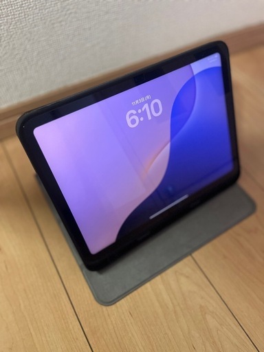iPad A16 第11世代128GB Wi-Fi シルバー　美品