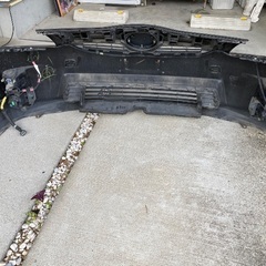 プリウス　zvw30 前期　フロントバンパー　メッキパーツ付き　福岡市の画像