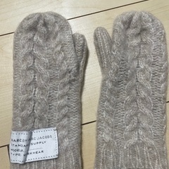 MARC BY MARC JACOBS マフラー 手袋の画像