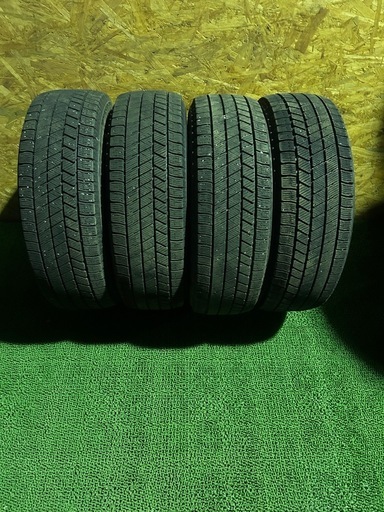 BS VRX3 195/65R15 21年 溝8割