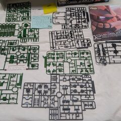 ガンダム プラモデル 未組み立て シャア専用 ザク RG リアルグレード BANDAI NAMCO 1/144 スケール ガンプラの画像