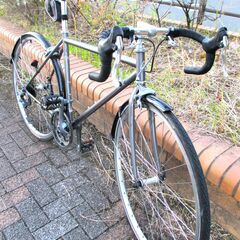 中古自転車 ARAYA ロードバイク 自転車 実用 16段変速(前2段、後8段) フレームサイズ500㎜ グレー 通勤 通学 近所のお出掛けなどにの画像