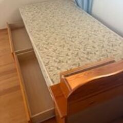 シングルベッドの画像