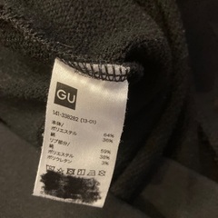 【キッズ】GU トレーナー　黒　130cmの画像