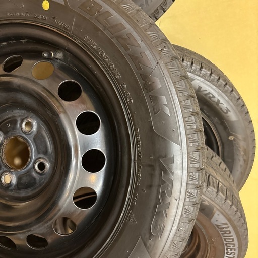 【早い方優先】使用１シーズン！ブリザックスタッドレス＋ホイールセット175/65R15ブリザック