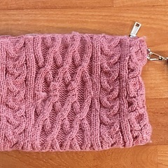 ニット🧶クラッチバッグの画像