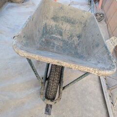 コンクリートミキサー140L ＋ 一輪車 ＋アルミレーキの画像