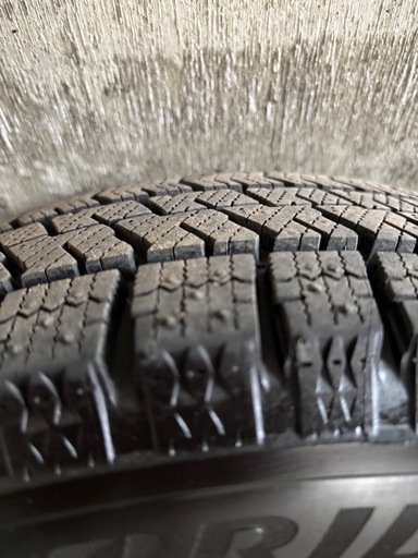 お値下げしました？！冬タイヤ ブリザックVRX2  155/65r 13