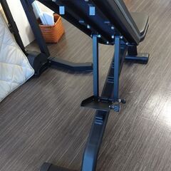 [リーディングエッジ] トレーニングベンチ マルチポジションベンチ 耐荷重300kg　LE-B80の画像