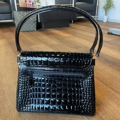 MONTOWA バッグの画像