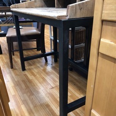 アンティーク調 天然木　デスクの画像