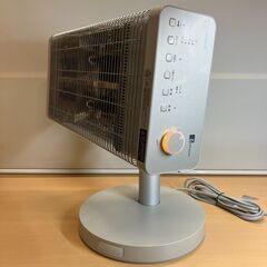 ダイキン×エディオン 遠赤外線暖房機 セラムヒート ERFT11ZSE2（シャンパンゴールド）2023年製の画像