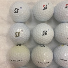 ブリジストン TOUR B XS ホワイト 24球の画像