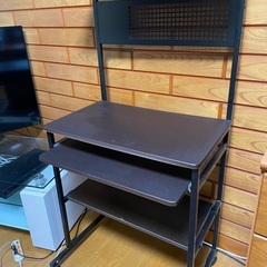 パソコンラック無料の画像