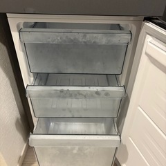 ハイアール(Haier) 幅44cm 容量148L 右開き JR-SY15AR(H) マットグレー 自動霜取りの画像