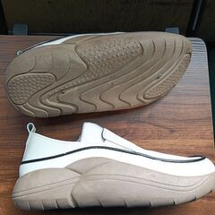 新品 23.5cm レディース スリッポン ホワイト シューズ 靴 カジュアル(914-Z)の画像