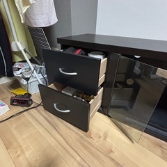 テレビ台の画像