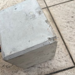 コンクリートブロック5個の画像
