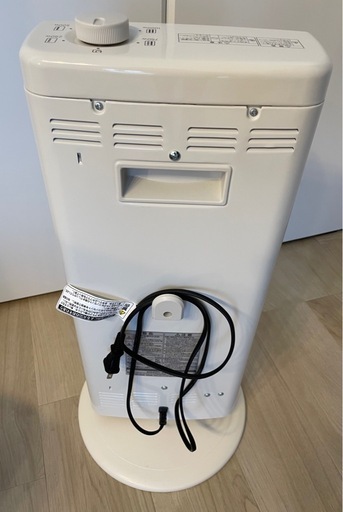 アラジン　遠赤グラファイトヒーター　AEH-G100C-W