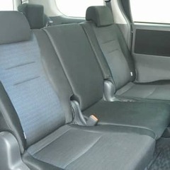 トヨタ ヴォクシー ZS🍎人気のミニバンです(((o(*ﾟ▽ﾟ*)o)))の画像