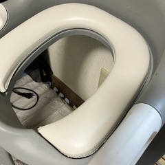 取引中　トイレ補助の画像
