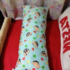 取引決定！超超特大特大クレヨンしんちゃん枕型クッションの画像