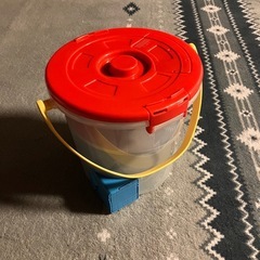 トミカ でるでるバケツの画像