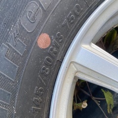 13インチ スタッドレス 4本セットの画像