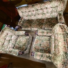 カリモク　ソファーセットの画像