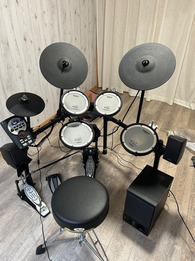 Roland 電子ドラムＶ-
drumsTD -11
