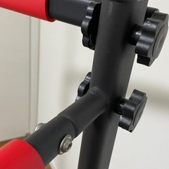 懸垂マシン　チンニング
の画像
