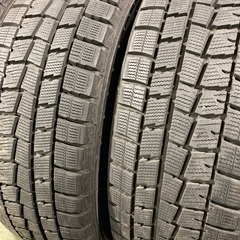 スタッドレス　タイヤ　215/60 R17の画像