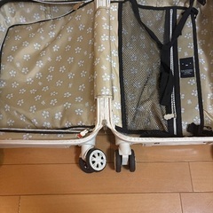 ミッフィー　スーツケースの画像