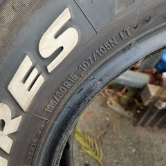 ハイエース　サマータイヤ　４本　H30　１５インチの画像