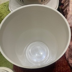 11月処分　定価3000円前後　qualy クオリー　ゴミ箱　雑貨　ゴミ入れ　ホワイト　コーヒー缶　トラッシュボックス　の画像